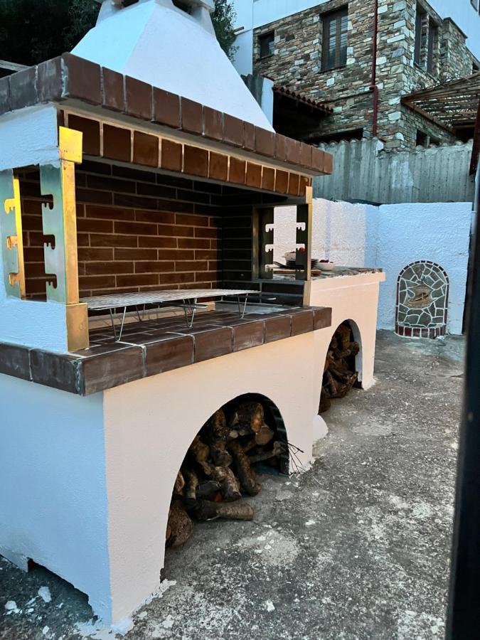 Neakitos Summer House ニキティ エクステリア 写真